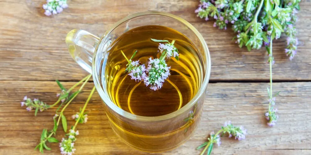 How to use thyme for stomach ache