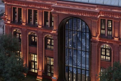 Exterior and brick facade of Zhongshuge Library