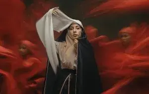 Criticism of the first episode of