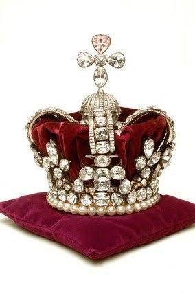 10 most expensive royal crowns and jewels in the world - diginoy