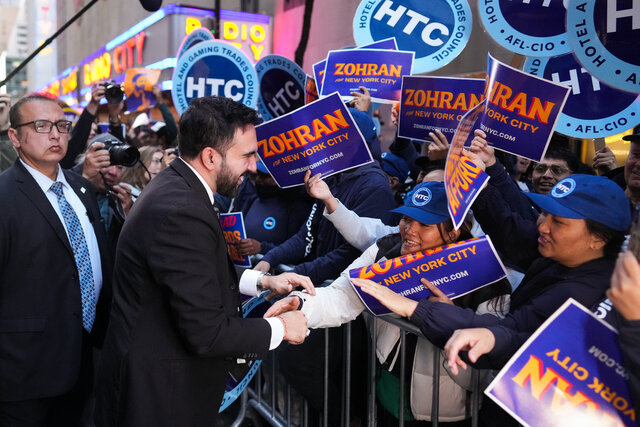 Mamdani is forced to adjust his political program/ no Republican has Trump's charisma