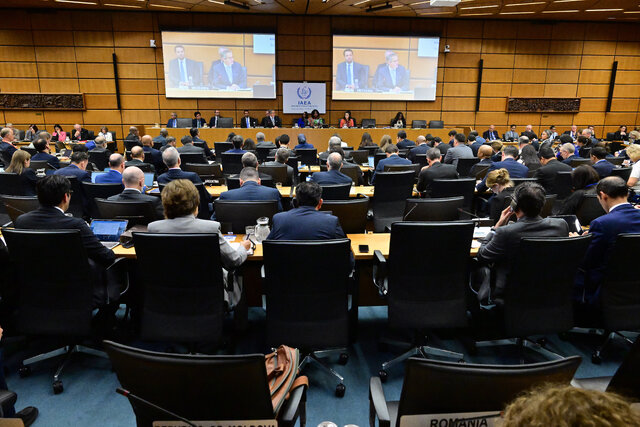 Gharibabadi: The West is not ready to negotiate/ The negative effects of Snapback were controlled