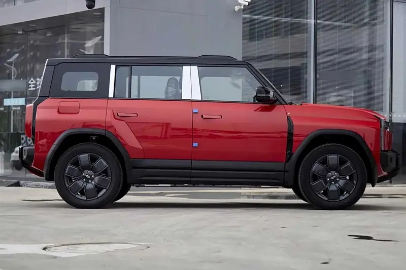 Chery Fallin X3L promotional video disaster