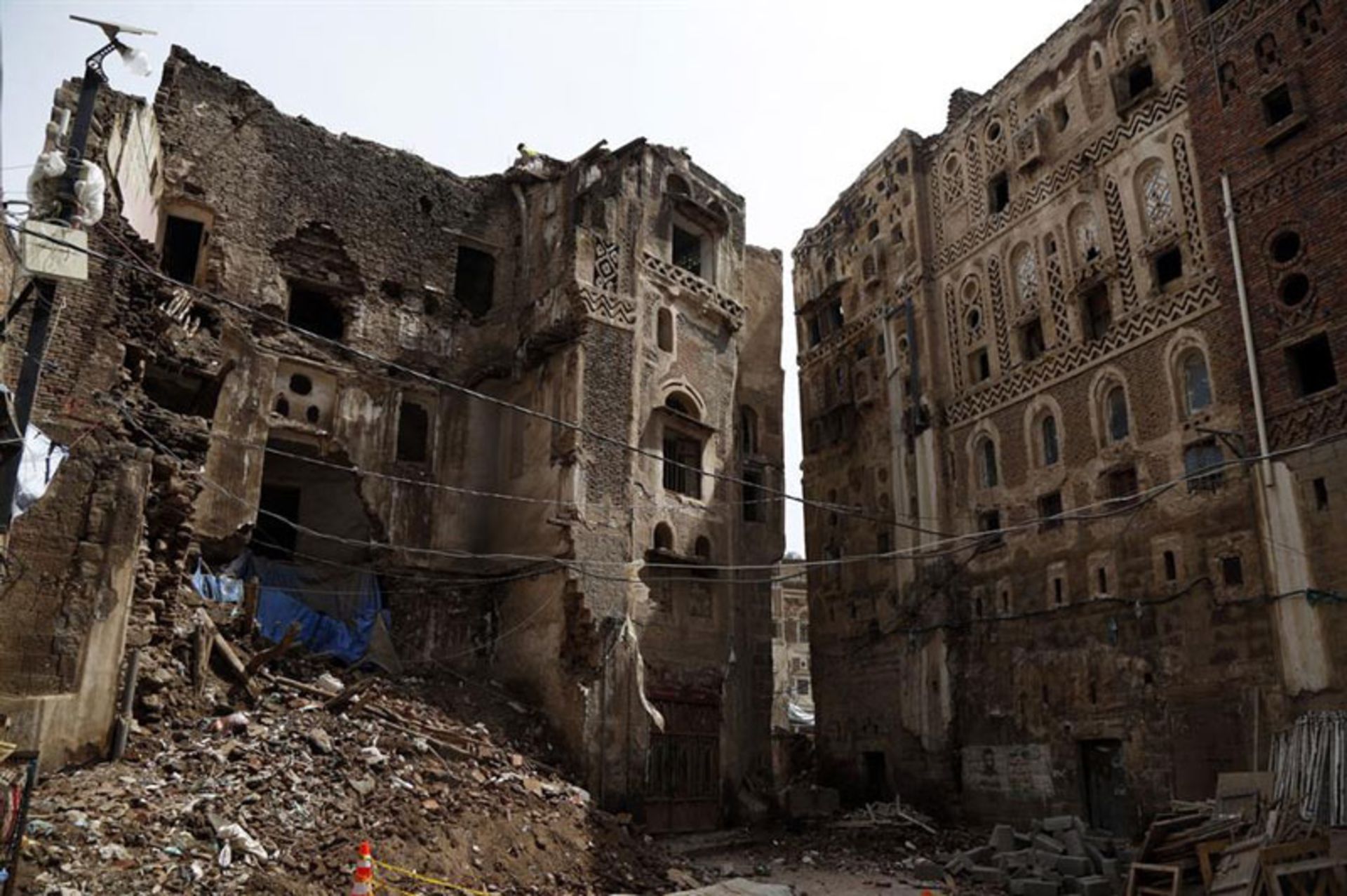 Ancient high-rise towers in Yemen 
