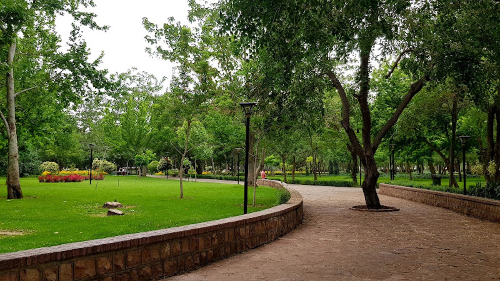 Green space and lawn of Mellat Mashhad Park