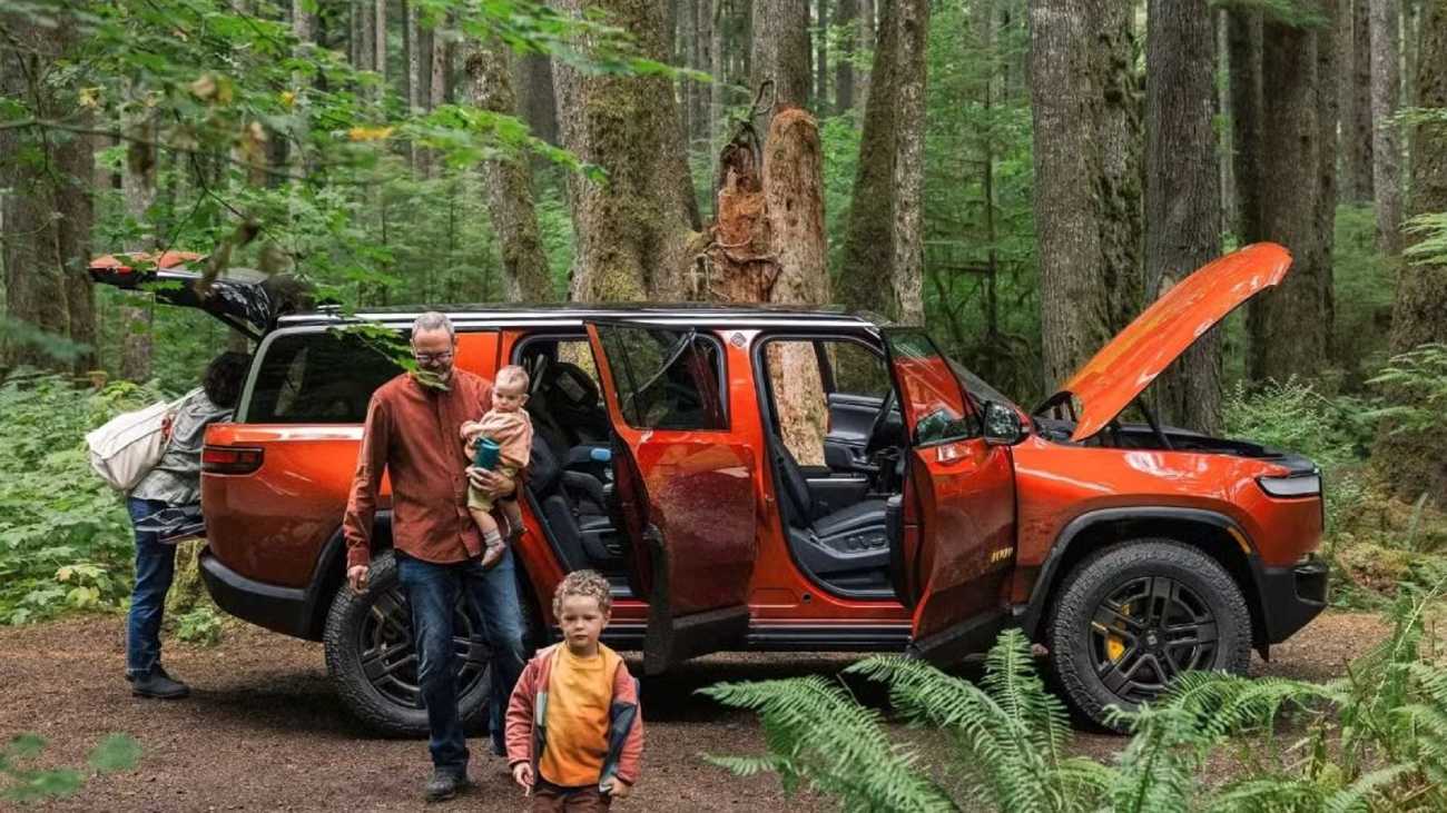 Protection of all people inside the cabin; Automotive AI system commitment