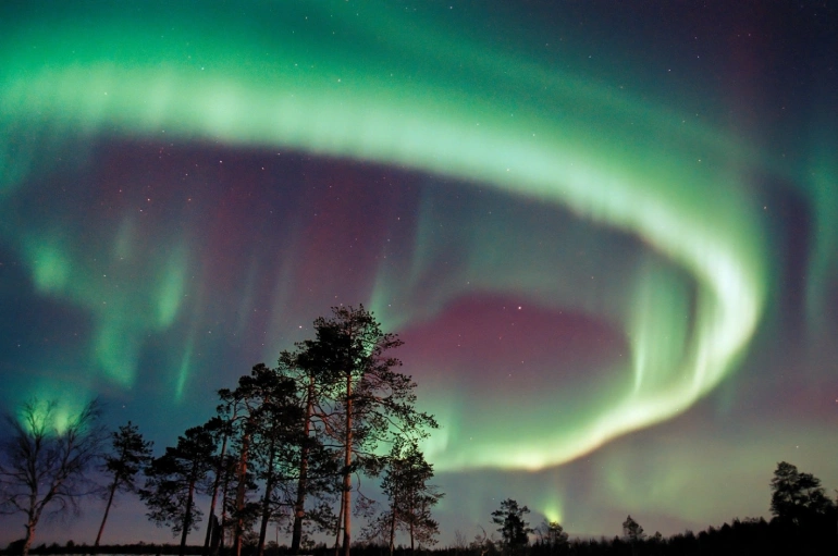 Aurora viewing in Finland