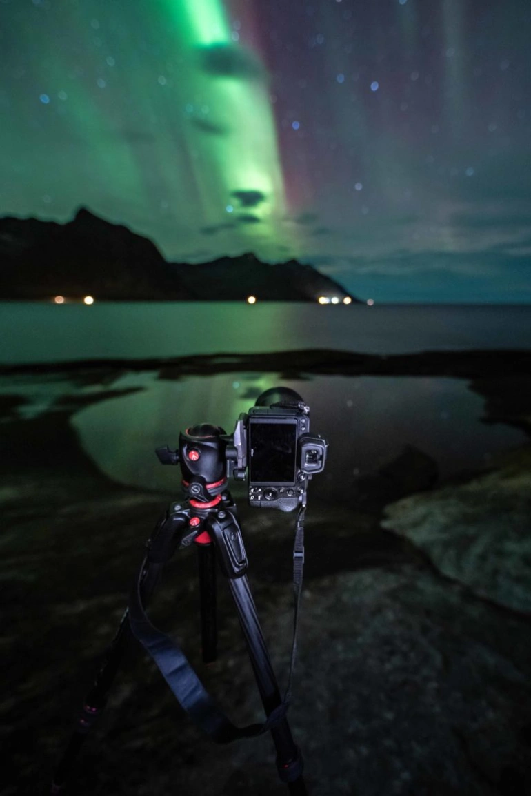 Can the aurora borealis be seen with the naked eye?