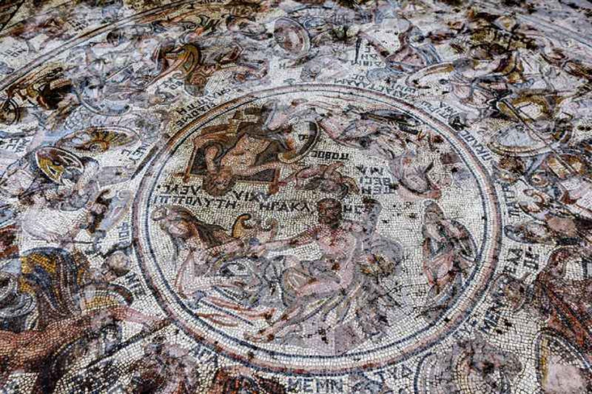 The image of the Trojan War on a mosaic belonging to Syria