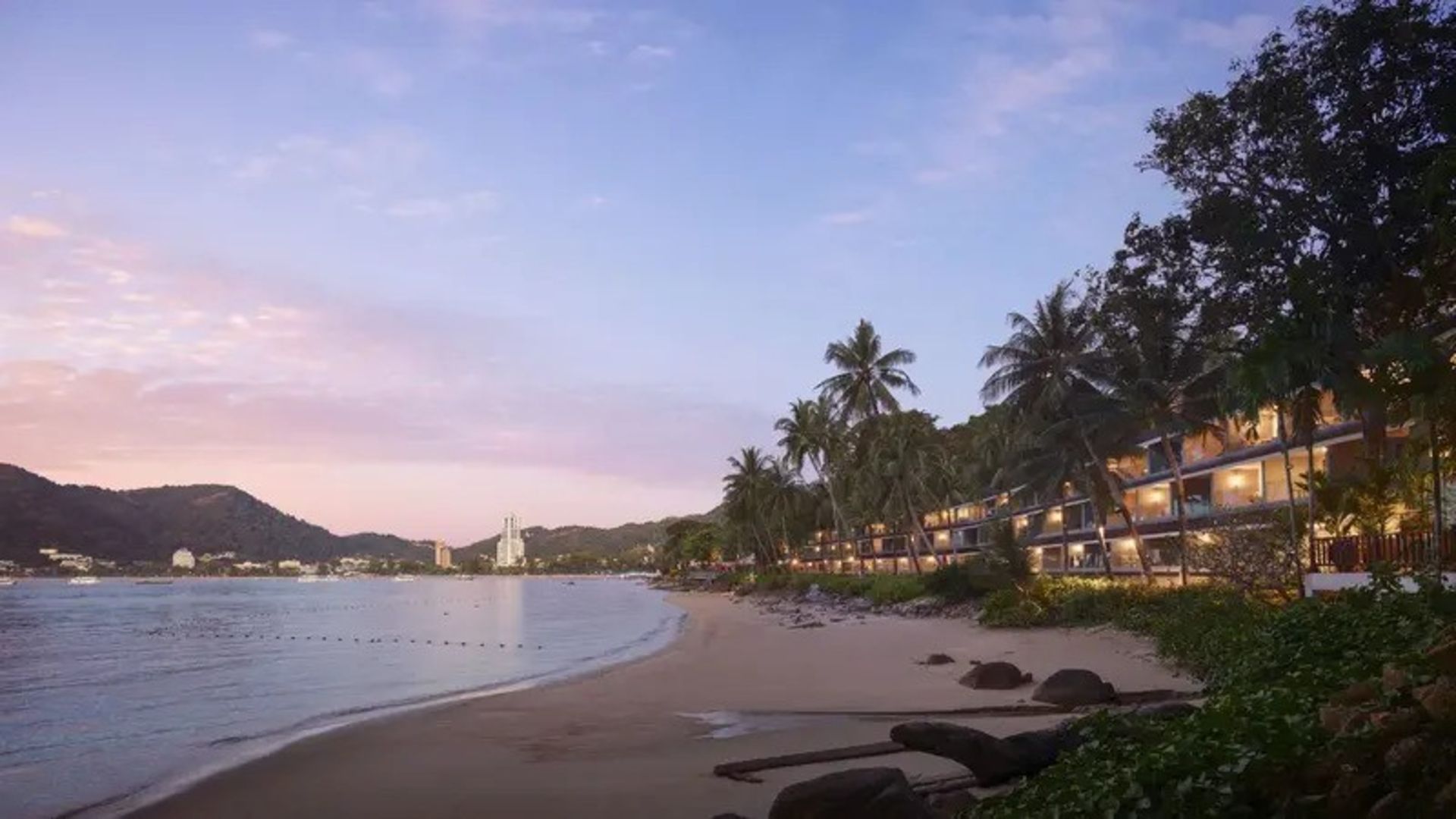 Amari Phuket Hotel with accommodations facing the sea
