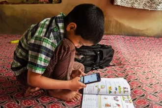 The impact of artificial intelligence on poverty