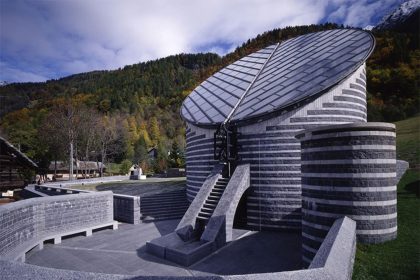 Exterior of Mugno Chapel