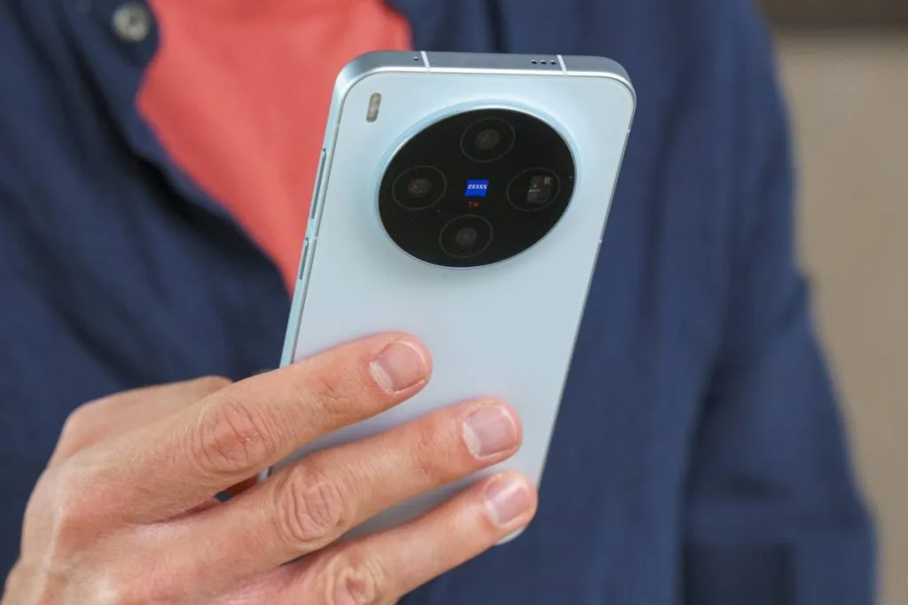 Vivo X300 price in Iran