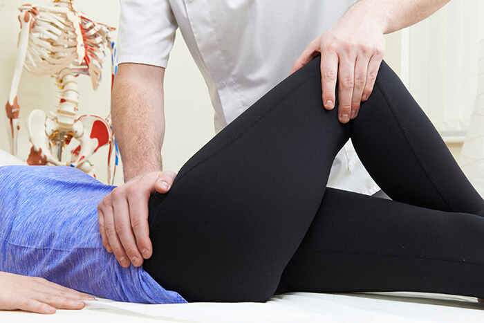 What is the treatment of hip and groin pain in women on the left and right side?