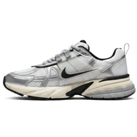 Walking shoes v2k model