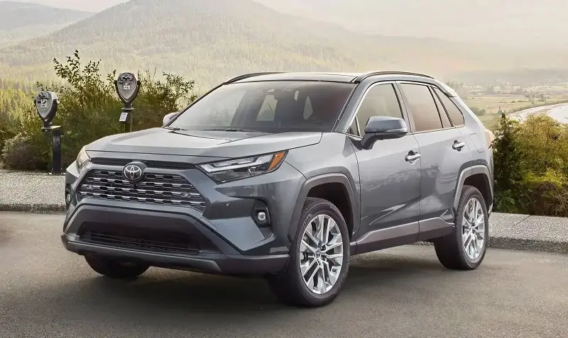 3 famous SUVs that are coming off the production line