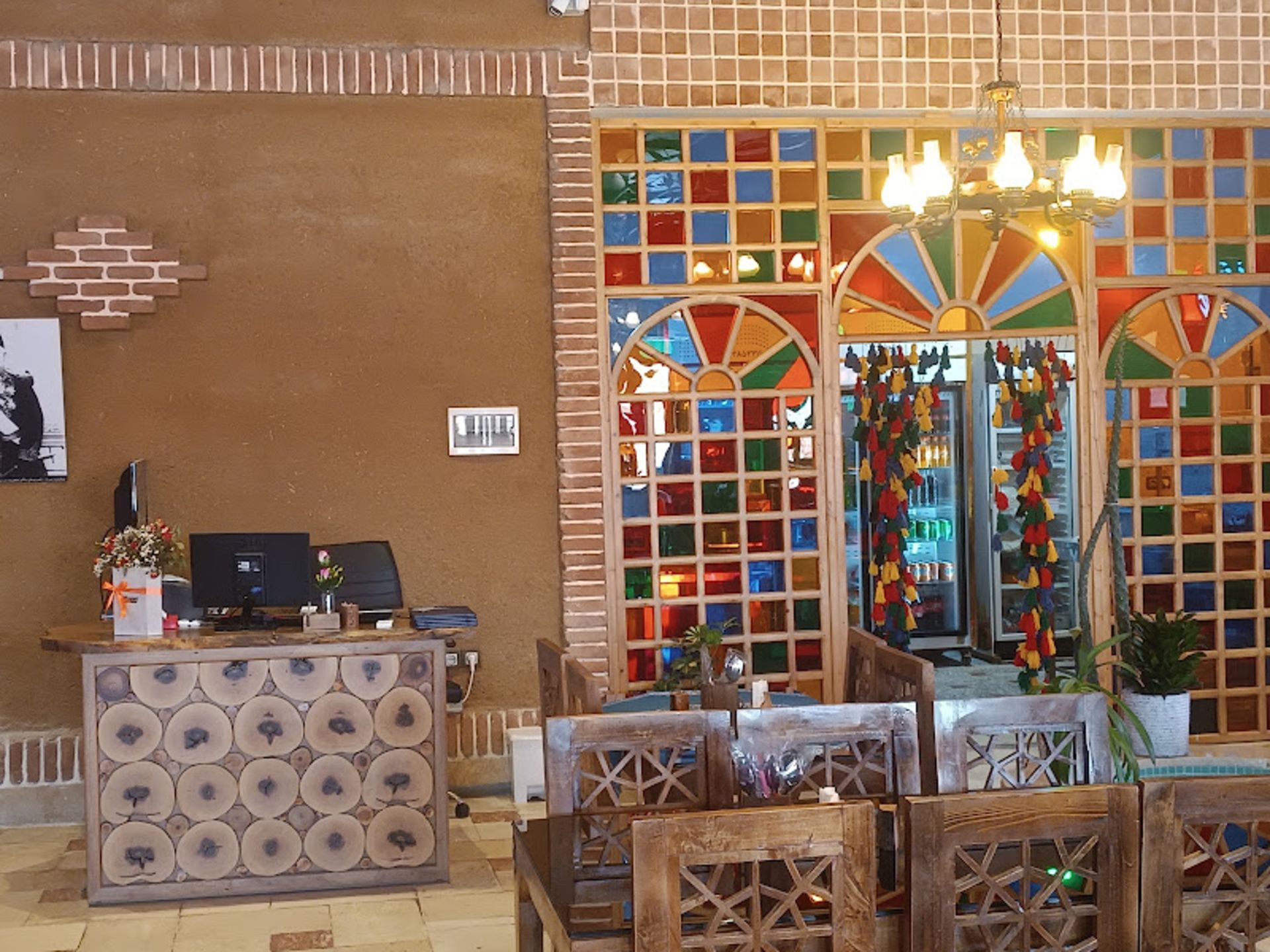 The traditional atmosphere of Erice Iranian Shahroud restaurant