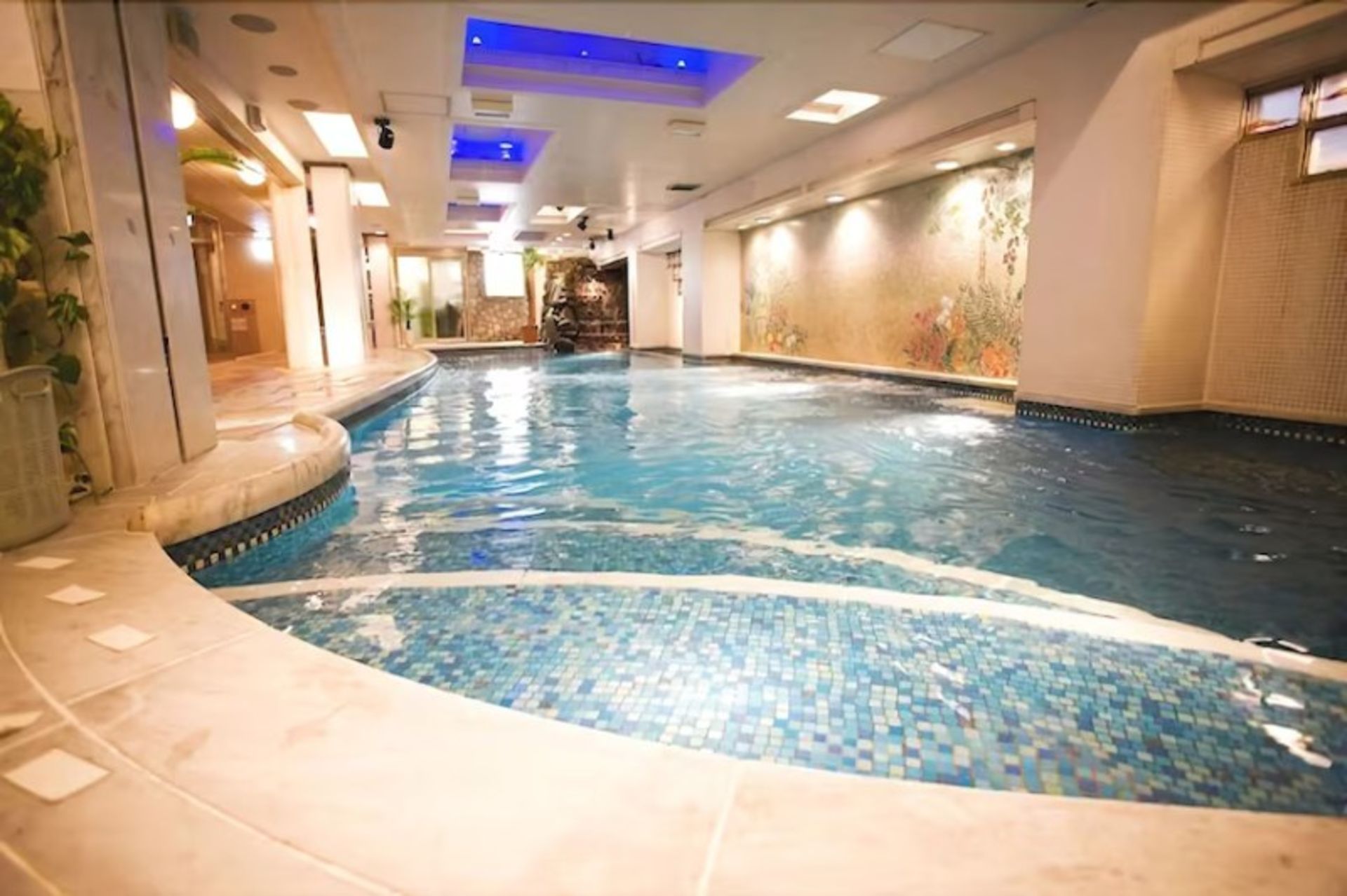   Amenities of this capsule hotel in Osaka, Japan