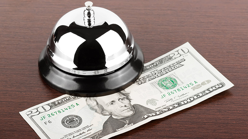 What is the difference between AL and UAL hotels in Antalya, Turkey?