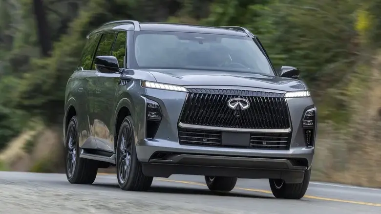 13 cars with the biggest price drop in 2025 - Infiniti QX80