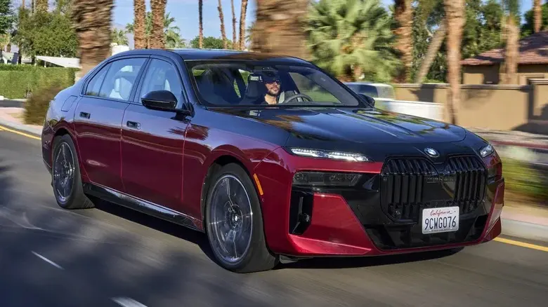 13 cars with the biggest price drop in 2025 - BMW 7 Series