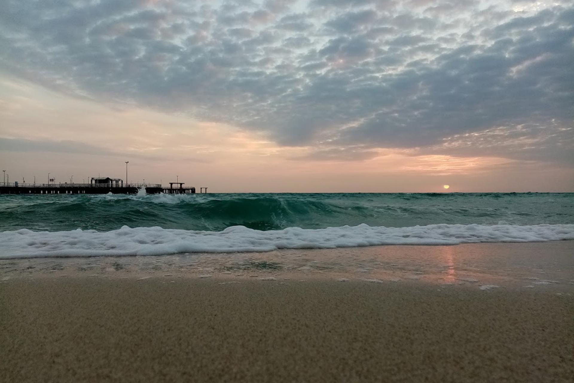 Where should we go at night in Kish?