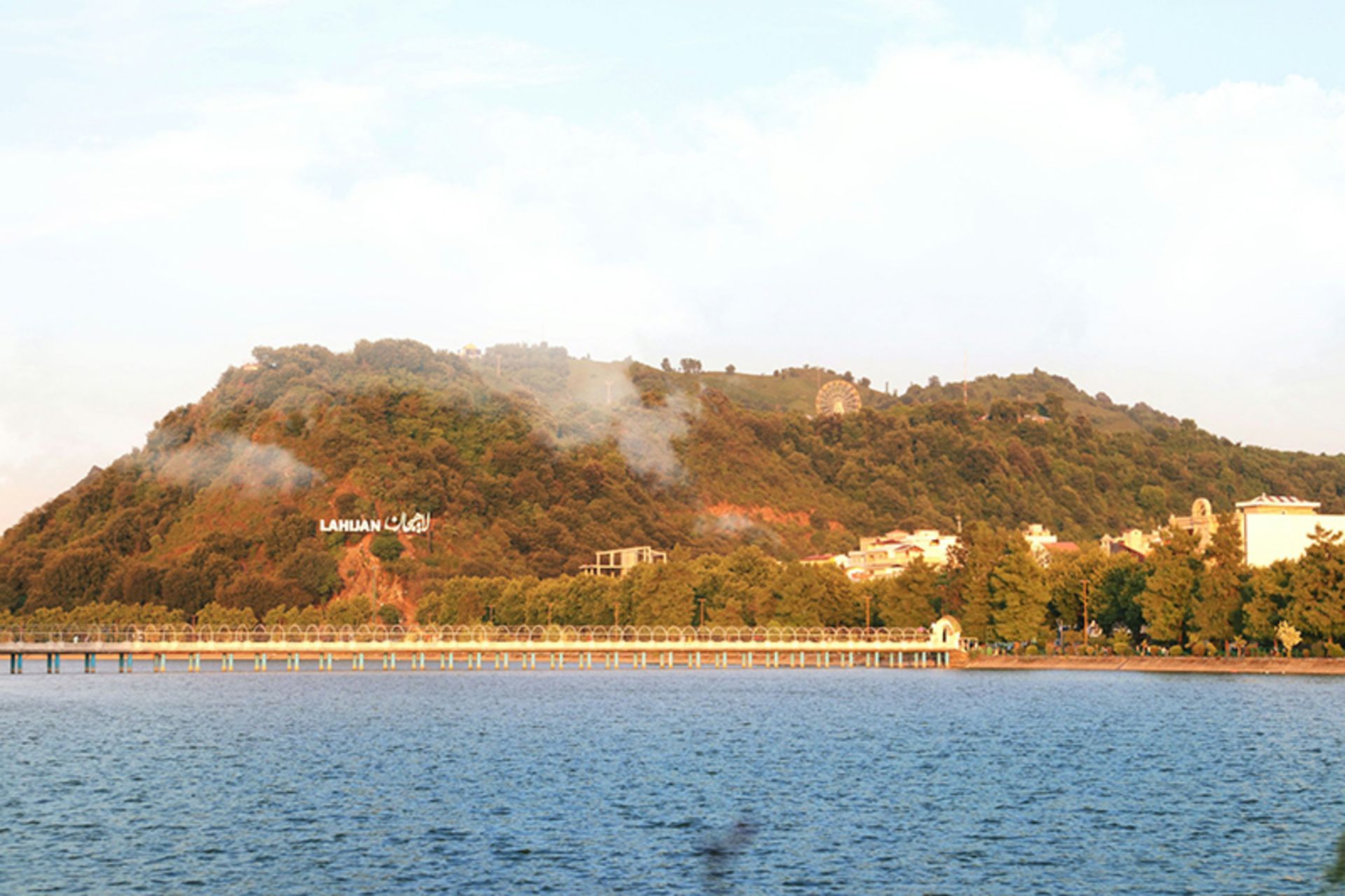Lahijan pool and Devil Mountain in autumn