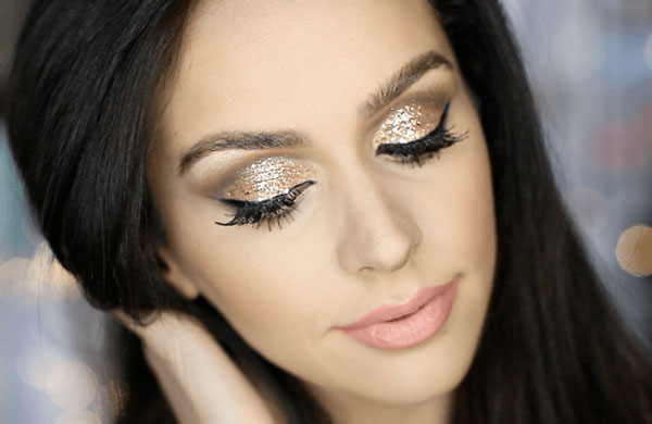 A model of shiny eye make-up style