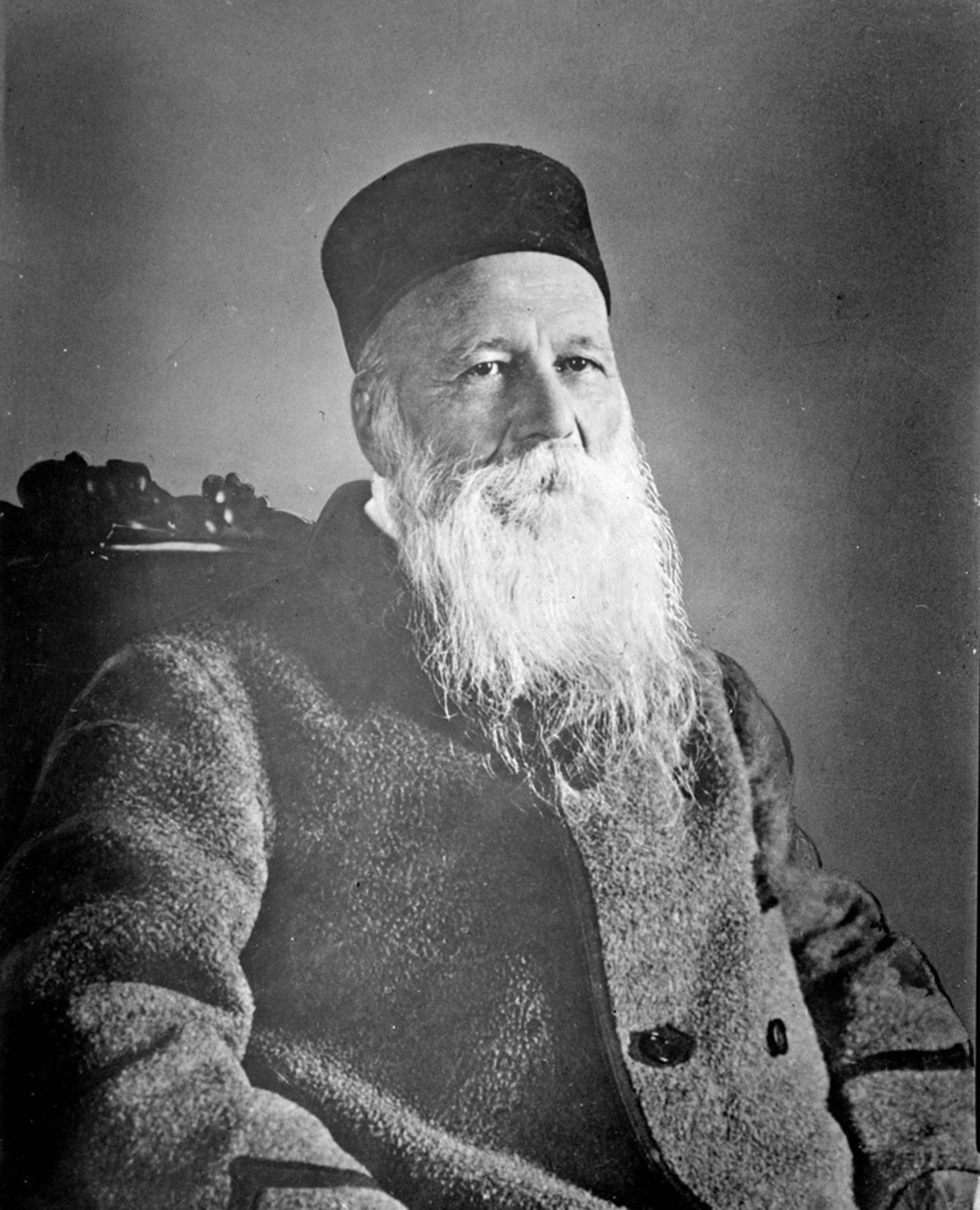 Black and white portrait of Henry Donan in old age