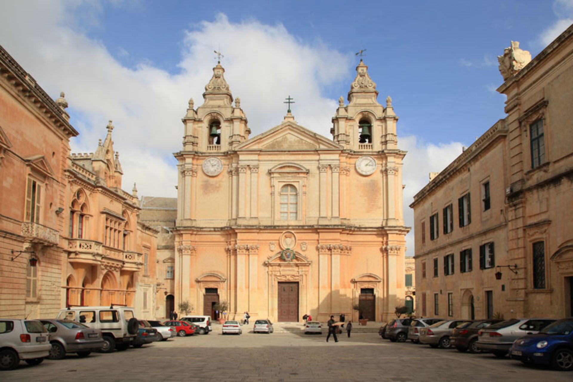 Front view of St. Paul's Cathedral in the main square of Medina