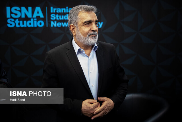 12 days under fire; Kamalondi's account of the attack on nuclear facilities