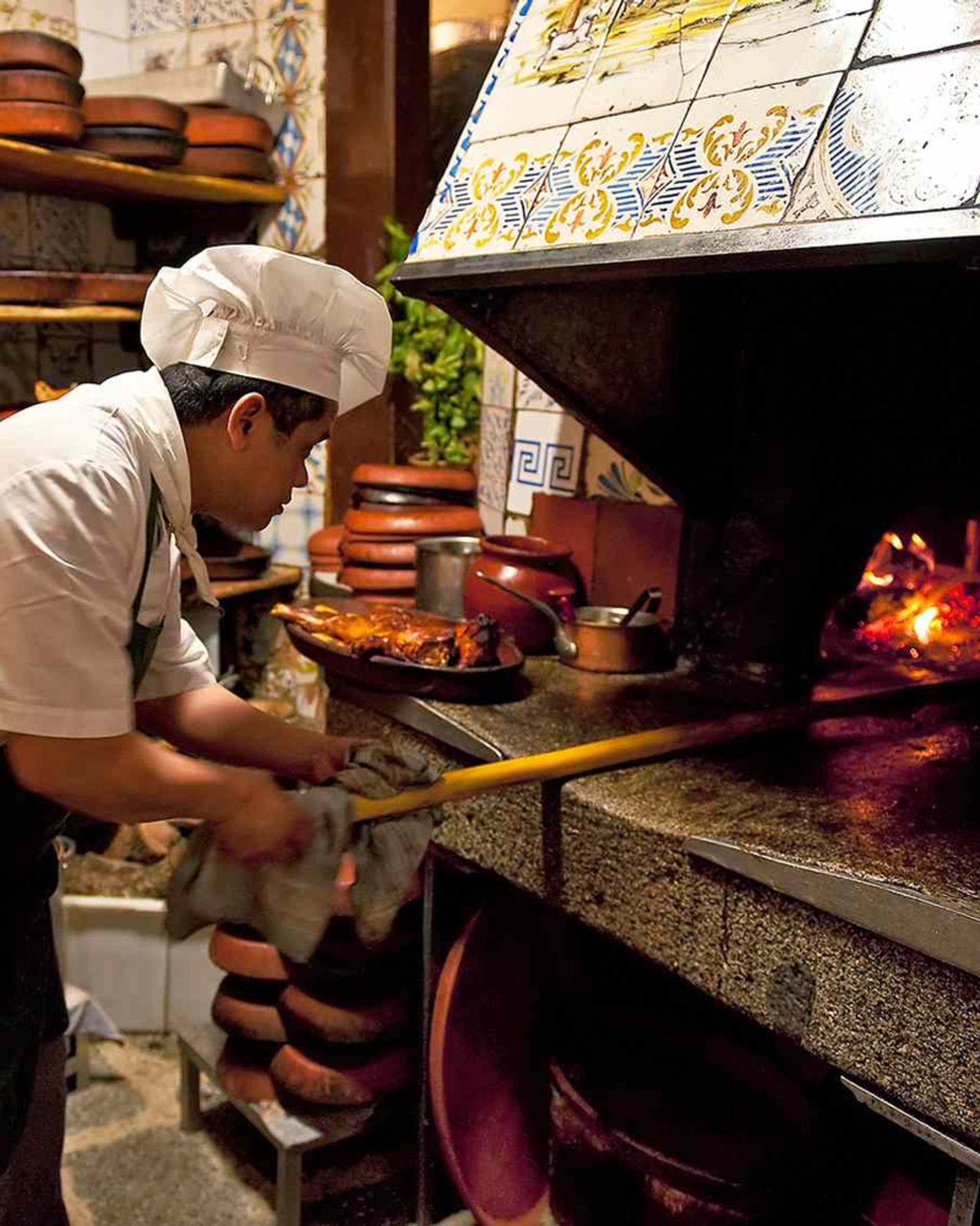 The historical tenor of Boutin restaurant in Madrid