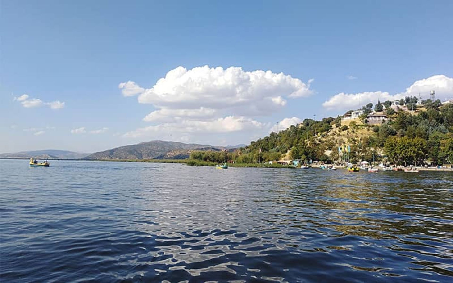 Zarivar Lake in Kurdistan
