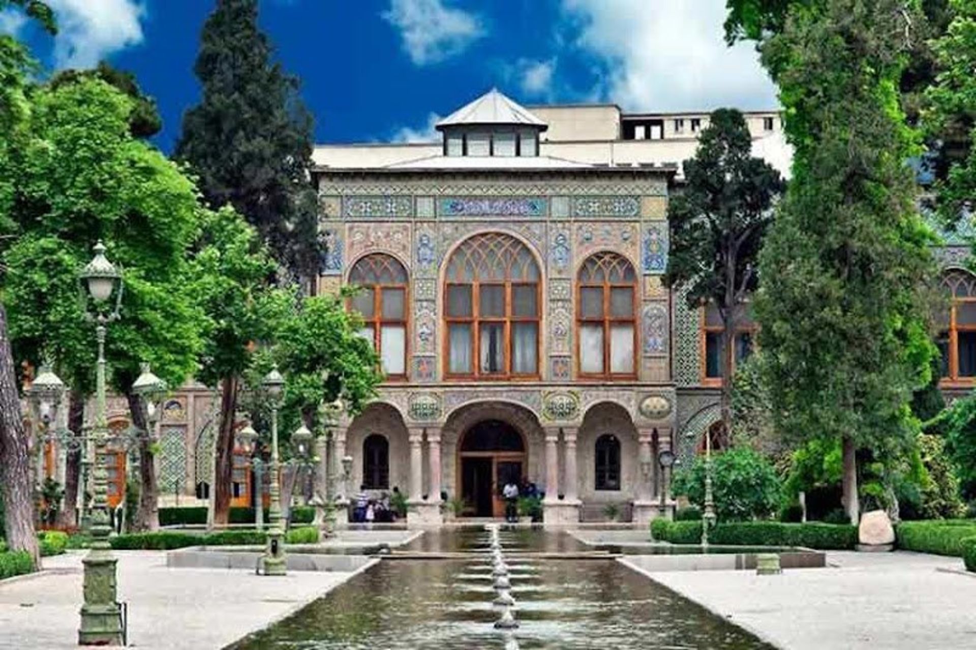 Golestan Palace courtyard and pond