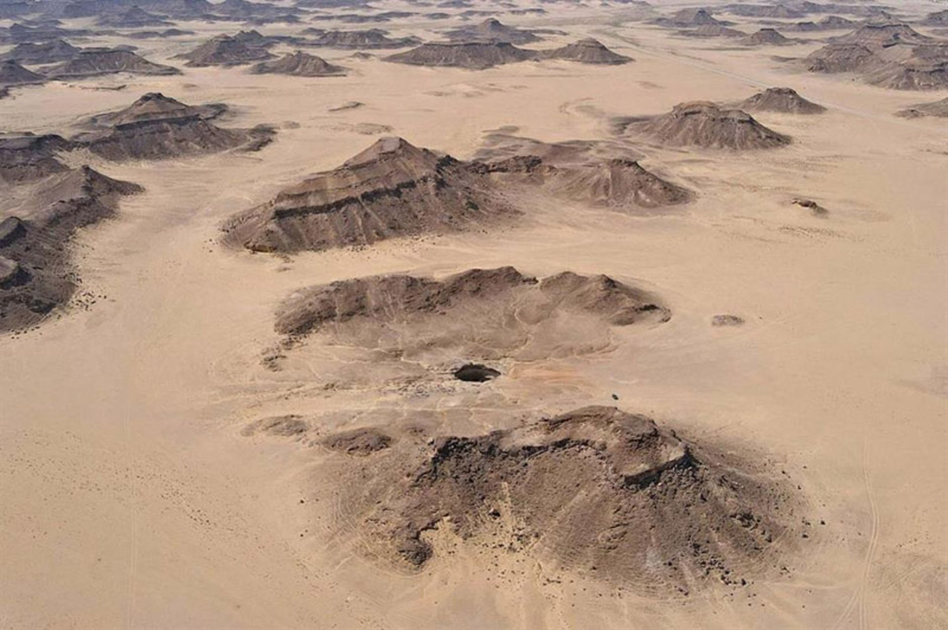 Barhut well, Yemen from above