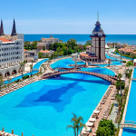 What is the difference between AL and UAL hotels in Antalya,