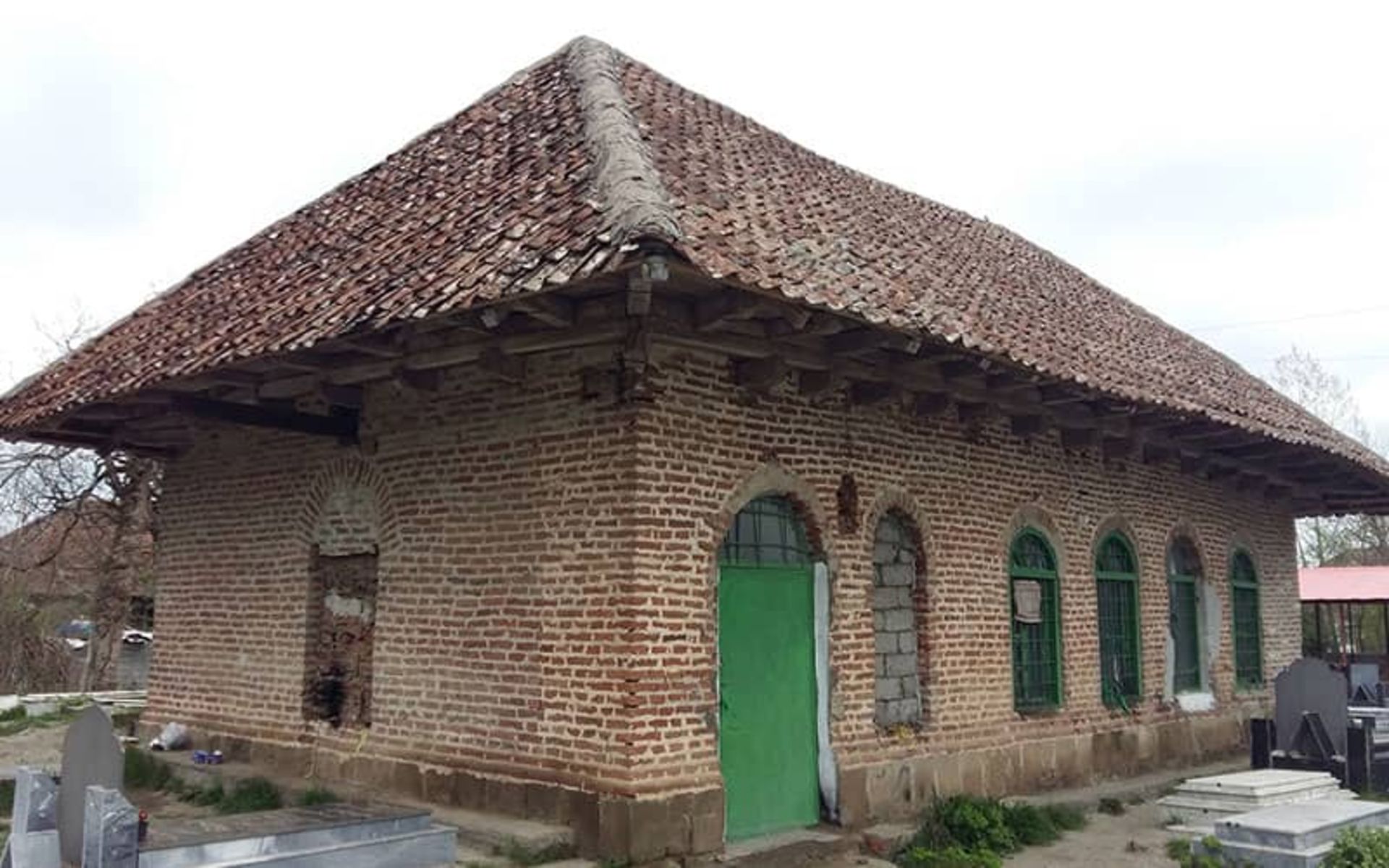 The old monument of Pir Qutbuddin Astara