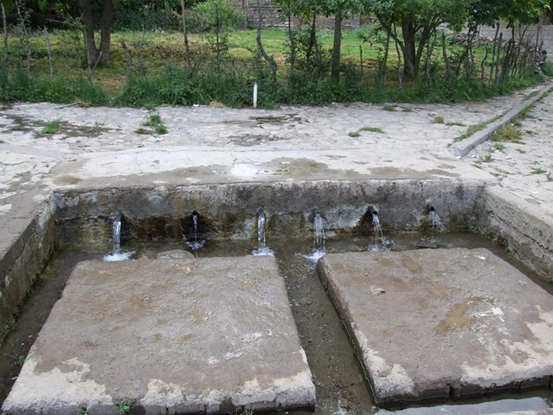 Damash spring in Damash village