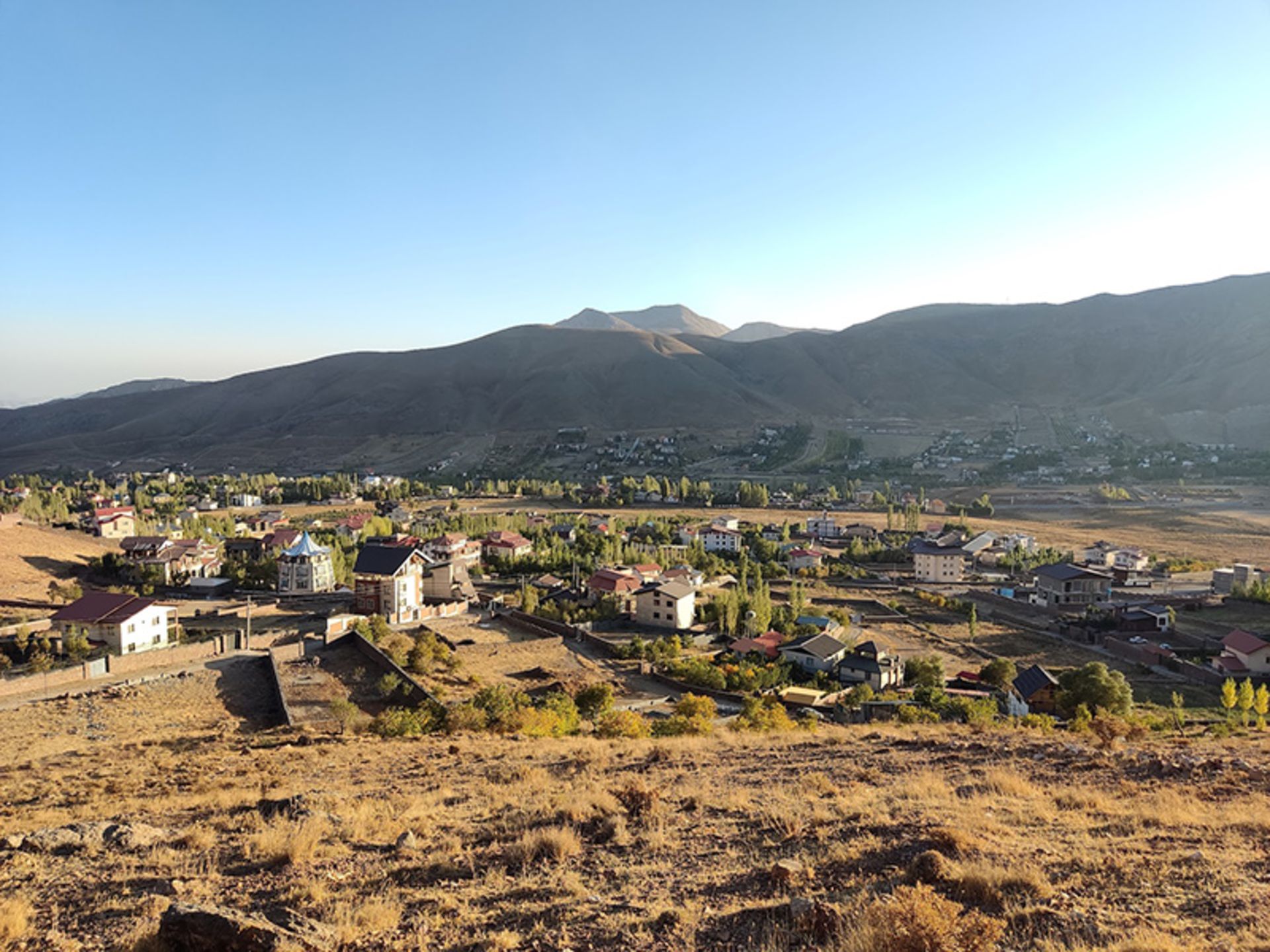 Houses and villas in Masha village 