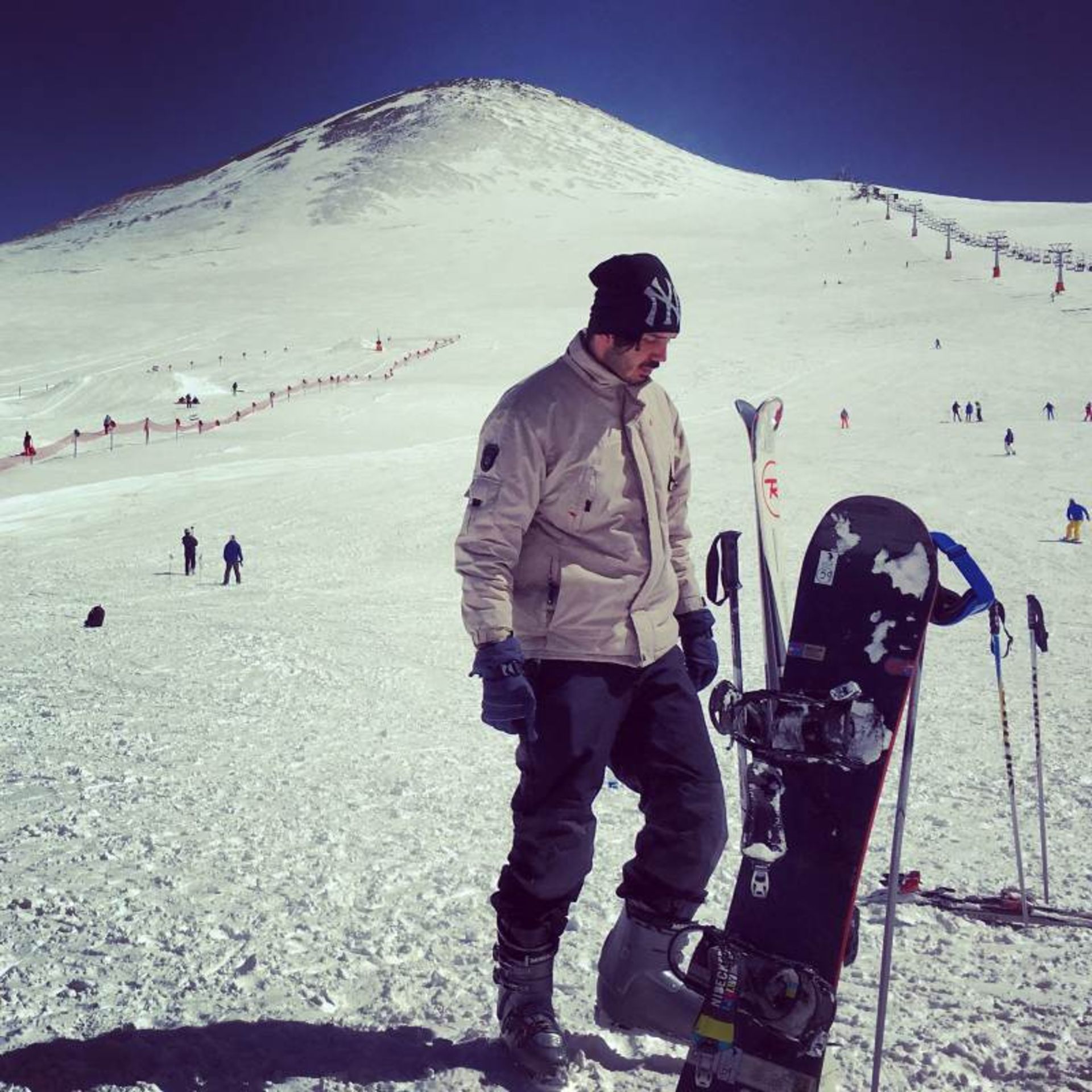 People skiing at the international ski resort of Tehran