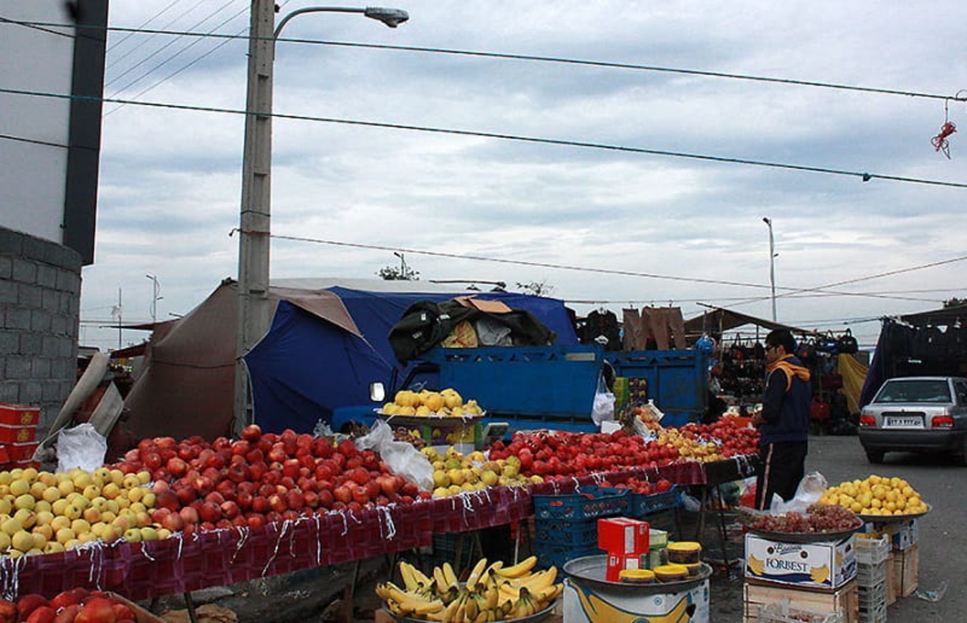 Selling fresh fruit on Wednesday in Chabaksar market