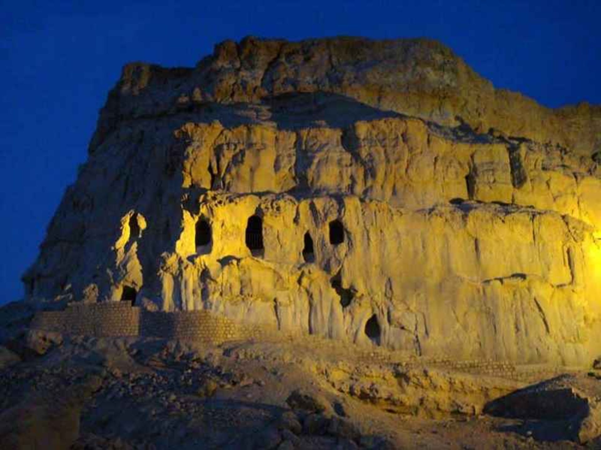 Kharebs cave lighting at night