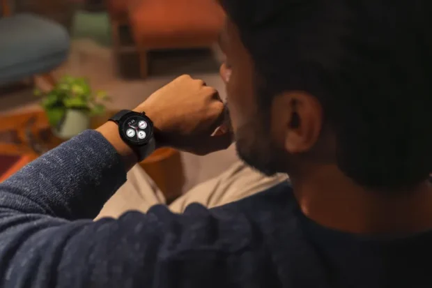 Moto Watch smart watch