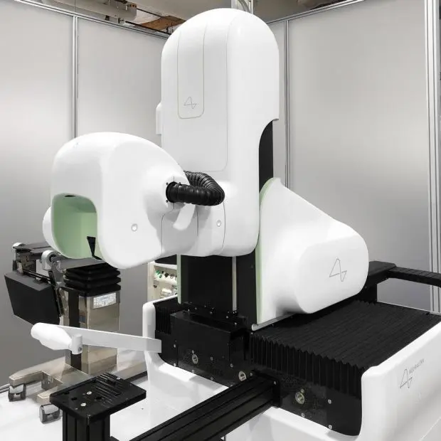 Neuralink and Elon Musk's brain implant and robotic brain surgery