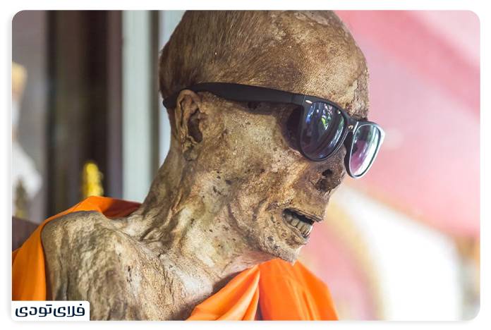 The mummified monk from Samui's sights
