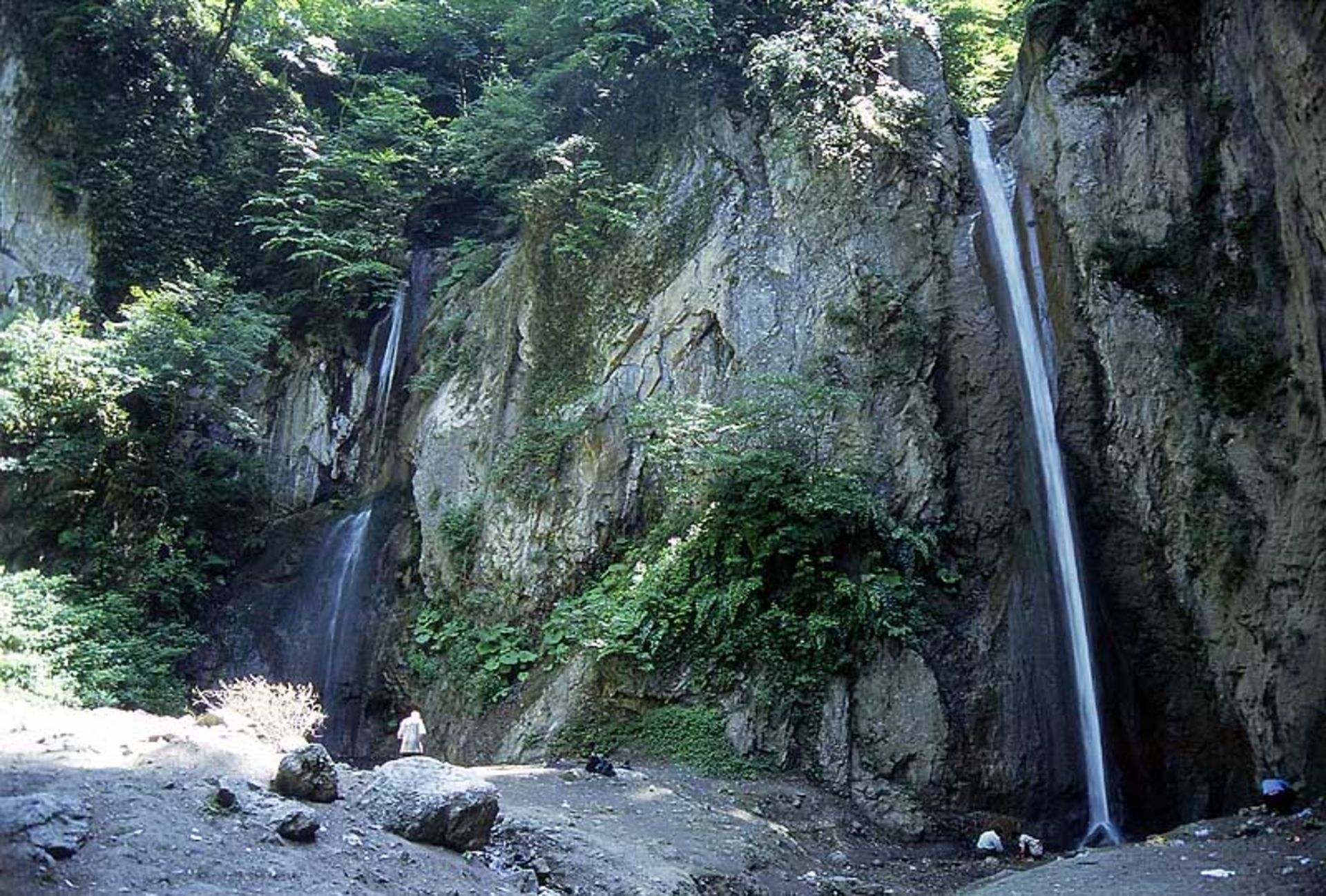 The descent of Ziarat waterfall from the heights