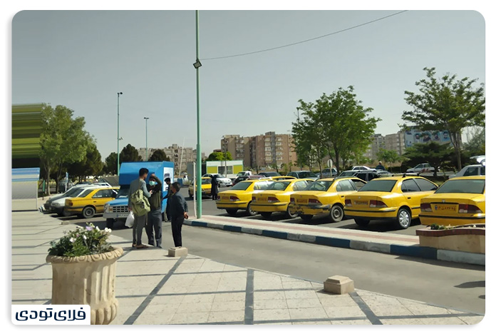 Where is Kerman railway station?