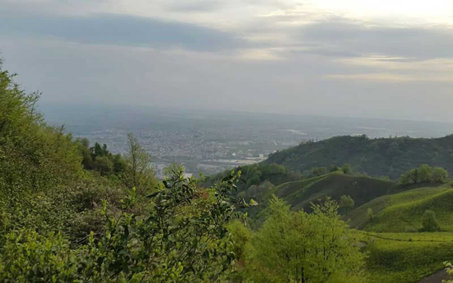 The view of the city of Langrod from the heights of Laila Kooh