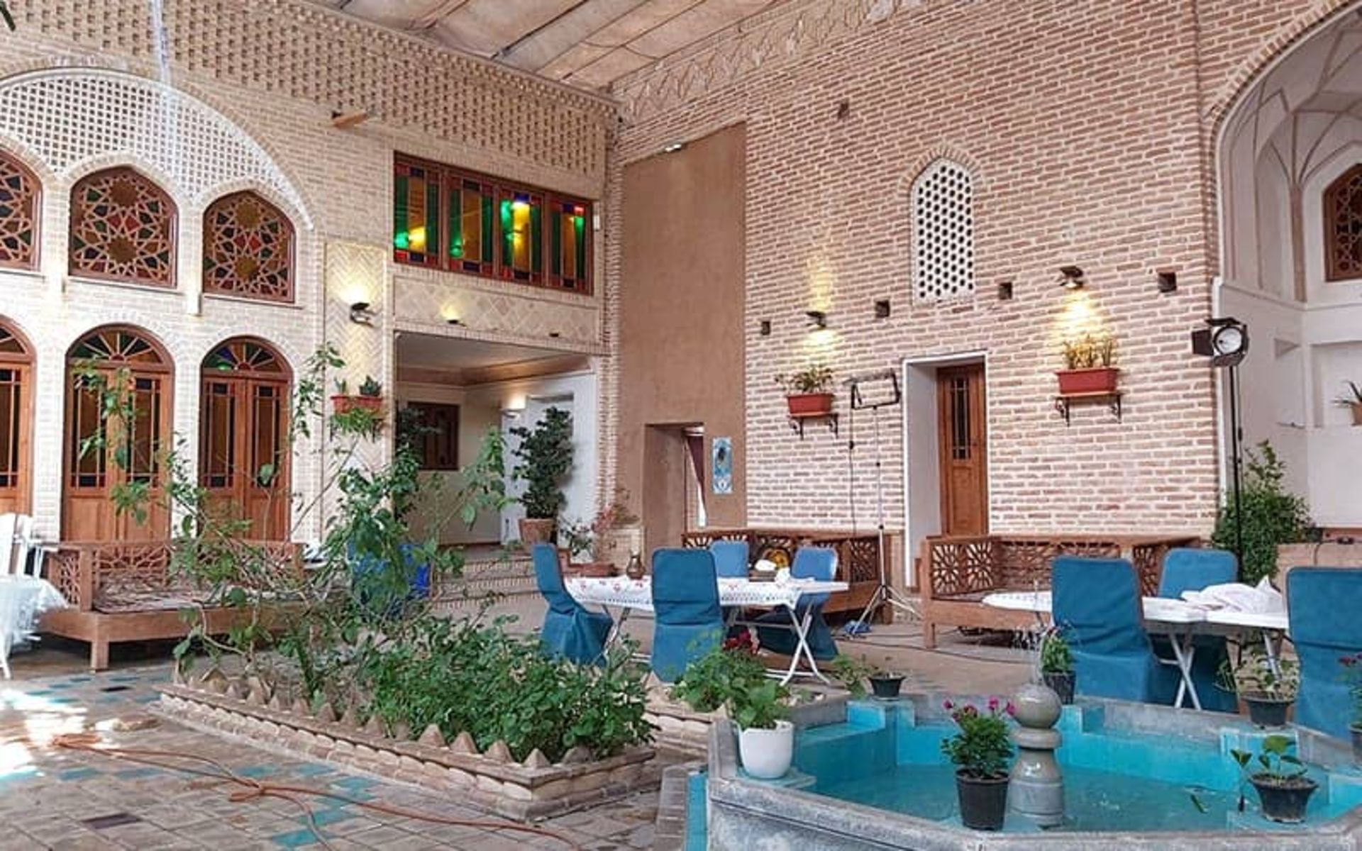 Restaurant cafe in Rajabi Semnan house