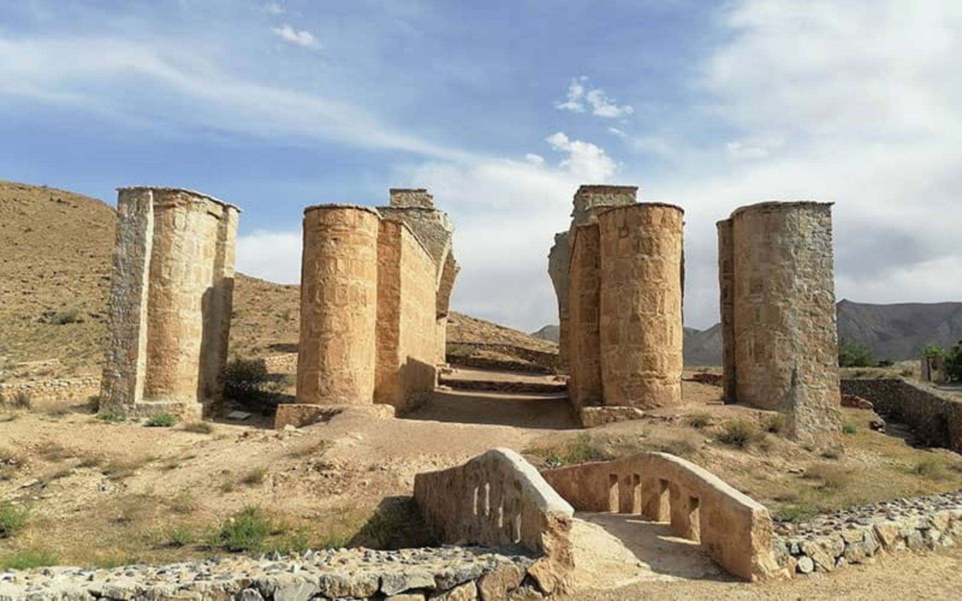 The remains of the columns of Ateshkoh Temple